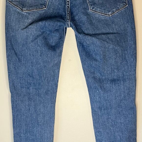 Levi's 721 High Rise Skinny Light Wash Distressed Jean Size 26 - Picture 8 of 13